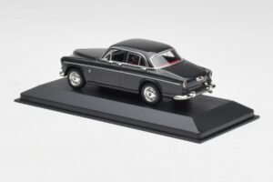 Volvo 121 Amazon Grijs Minichamps 1:43 430171061 Metaal — afbeelding 3 van 4