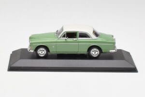 Volvo 121 Amazon Lichtgroen & Wit Minichamps 1:43 430171005 Metaal