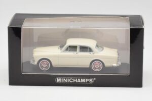 Volvo 121 Amazon Wit Minichamps 1:43 430171040 Metaal — afbeelding 4 van 4