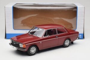 Volvo 142 Donkerrood MCG 1:18 MCG18443 Metaal — afbeelding 6 van 6