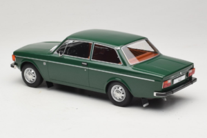 Volvo 142 Groen MCG 1:18 MCG18005 Metaal — afbeelding 5 van 6