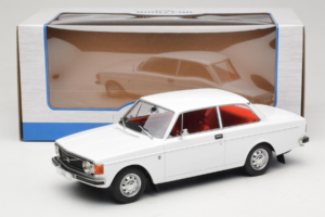 Volvo 142 Wit MCG 1:18 MCG18445 Metaal — afbeelding 6 van 6