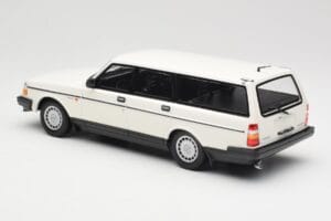 Volvo 240 GL Stationwagen Wit Minichamps 1:18 155171412 Metaal — afbeelding 5 van 6