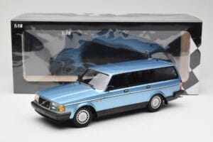 Volvo 240 GL Estate Blue Metallic Minichamps 1:18 155171414 Metaal — afbeelding 6 van 6