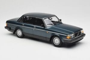 Volvo 240 GL Petrol Metallic Minichamps 1:18 155171407 Metaal — afbeelding 4 van 6