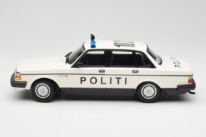 Volvo 240 GL Politi Denmark Minichamps 1:18 155171495 Metaal — afbeelding 3 van 6