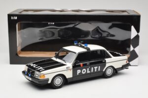 Volvo 240 GL Politi Norway Zwart Minichamps 1:18 155171496 Metaal — afbeelding 6 van 6