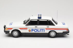 Volvo 240 GL Politi Norway Minichamps 1:18 155171491 Metaal — afbeelding 3 van 6