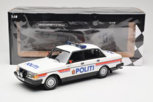 Volvo 240 GL Politi Norway Minichamps 1:18 155171491 Metaal — afbeelding 6 van 6