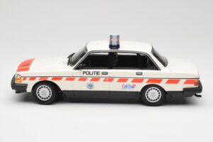 Volvo 240 GL Politie Netherlands Minichamps 1:18 155171498 Metaal — afbeelding 3 van 6