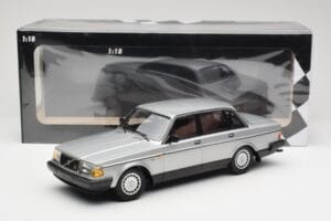 Volvo 240 GL Zilver Minichamps 1:18 155171408 Metaal — afbeelding 6 van 6