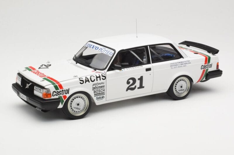 Volvo 240 Turbo #21 P. Stureson DTM Winner Wunstorf 1985 AUTOart 1:18 88592 Metaal