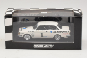 Volvo 240 Turbo #1 P. Stureson IPS Motorsport DTM 1986 Minichamps 1:43 400861701 Metaal — afbeelding 4 van 4
