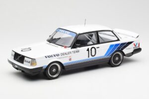 Volvo 240 Turbo #10 R. Francevic Winner ATCC 1986 IXO 1:18 18RMC176 Metaal