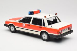Volvo 740 GL DRK Aschaffenburg Minichamps 1:18 155171790 Metaal — afbeelding 5 van 6