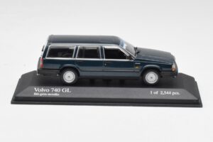 Volvo 740 GL Estate Blauwgroen Metallic Minichamps 1:43 943171713 Metaal