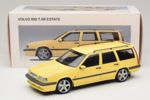 Volvo 850 T-5R Stationwagen Cream Yellow AUTOart 1:18 79506 Metaal — afbeelding 8 van 8