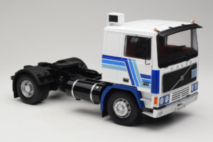 Volvo F12 Blauw Wit Road Kings 1:18 RK180033 Metaal — afbeelding 6 van 8