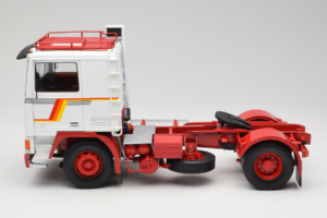 Volvo F12 Wit Rood Road Kings 1:18 RK180031 Metaal — afbeelding 4 van 8