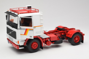 Volvo F12 Wit Rood Road Kings 1:18 RK180031 Metaal — afbeelding 2 van 8