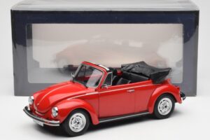 Volkswagen Beetle 1303 Cabriolet Rood Norev 1:18 188529 Metaal — afbeelding 6 van 6