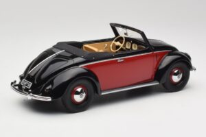 Volkswagen Beetle Hebmuller Cabriolet Zwart & Rood Minichamps 1:18 107054230 Hars — afbeelding 2 van 6