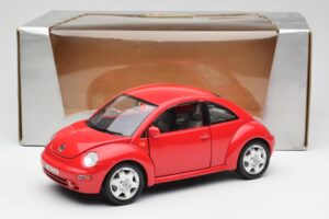 Volkswagen New Beetle Rood Bburago 1:18 8185108 Metaal — afbeelding 8 van 8