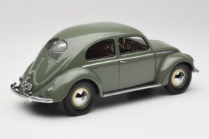 Volkswagen Beetle Beryl Groen Minichamps 1:18 107054000 Hars — afbeelding 2 van 6