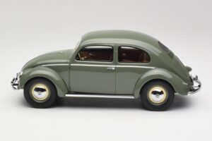 Volkswagen Beetle Beryl Groen Minichamps 1:18 107054000 Hars — afbeelding 3 van 6