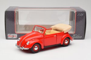 Volkswagen Cabriolet Ruby Rood Maisto 1:18 32826 Metaal — afbeelding 8 van 8