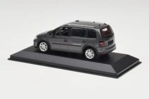 Volkswagen Cross Touran Platinum Grijs Minichamps 1:43 400056170 Metaal — afbeelding 3 van 4