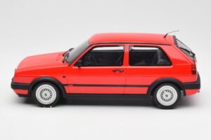 Volkswagen Golf GTI Mk2 Rood Otto 1:18 OT027 Hars — afbeelding 3 van 6
