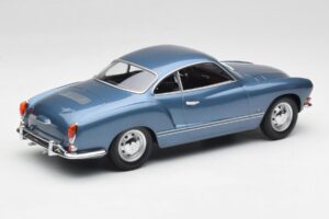 Volkswagen Karmann Ghia Coupe Neptune Blauw Minichamps 1:18 155054022 Metaal — afbeelding 2 van 6
