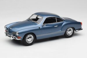 Volkswagen Karmann Ghia Coupe Neptune Blauw Minichamps 1:18 155054022 Metaal