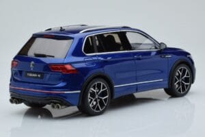Volkswagen Tiguan R Mk2 Blauw Otto 1:18 OT423 Hars — afbeelding 2 van 6