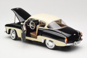 Wartburg 311 Coupe Zwart & Beige Revell 1:18 8419 Metaal — afbeelding 5 van 8