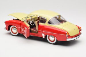 Wartburg 311 Coupe Rood & Beige Revell 1:18 8418 Metaal — afbeelding 5 van 8