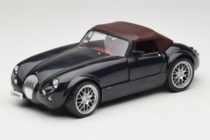 Wiesmann Roadster MF Carbon Black Revell 1:18 WIESMANN001 Metaal — afbeelding 3 van 9