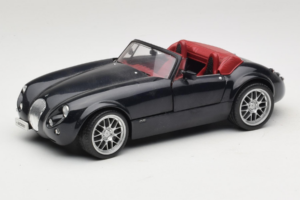 Wiesmann Roadster MF Carbon Black Revell 1:18 WIESMANN001 Metaal