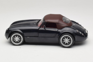 Wiesmann Roadster MF Carbon Black Revell 1:18 WIESMANN001 Metaal — afbeelding 5 van 9