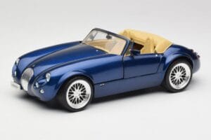 Wiesmann Roadster MF3 Blauw Revell 1:18 08861 Metaal