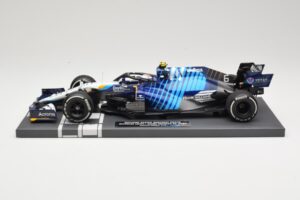Williams Racing Mercedes FW43B #6 N. Latifi Saudi Arabian GP 2021 Minichamps 1:18 117212206 Metaal