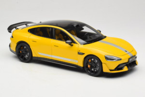 Xiaomi SU7 Ultra Geel OEM 1:18 BHR9995CN Metaal — afbeelding 6 van 8