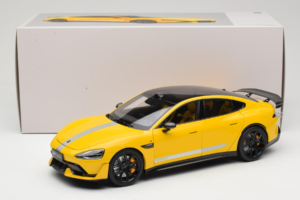Xiaomi SU7 Ultra Geel OEM 1:18 BHR9995CN Metaal — afbeelding 8 van 8