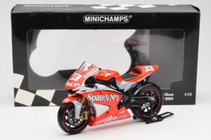 Yamaha YZR-M1 Gauloises Fortuna Yamaha #7 C. Checa MotoGP 2004 Minichamps 1:12 122043007 Metaal — afbeelding 6 van 6