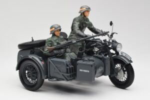 Zundapp KS 750 Zijspan Walkure Schuco 1:10 450651900 Metaal — afbeelding 5 van 7