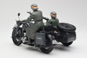 Zundapp KS 750 Zijspan Walkure Schuco 1:10 450651900 Metaal — afbeelding 6 van 7