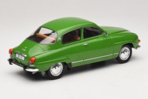 Saab 96 V4 Groen MCG 1:18 MCG18655 Metaal — afbeelding 2 van 6