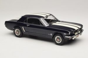 Ford Mustang Nightmist Blue Norev 1:18 182805 Metaal — afbeelding 4 van 6