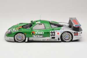 Nissan R390 GT1 #33 S. Motoyama / T. Kurosawa / M. Kageyama 24 Hours of Le Mans 1998 GT Spirit 1:18 GT1003 Hars — afbeelding 3 van 6